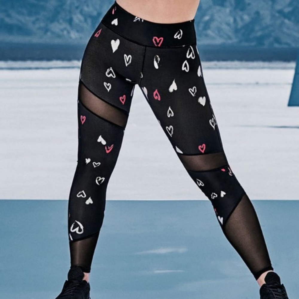 Demi Lovato x Fabletics Leggings